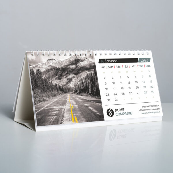 Calendar personalizat Alb-Negru