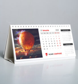 Calendar personalizat suprarealist
