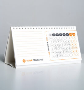 Calendar personalizat portocaliu